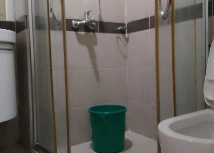 Apartment Staycation At Solemare Parksuites Tower B Near Dfa, Mall Of Asia, Ayala Mall, Parqual Mall , Cod, Conrad, Solaire, Okada Manila, & Naia,1 Bedroom